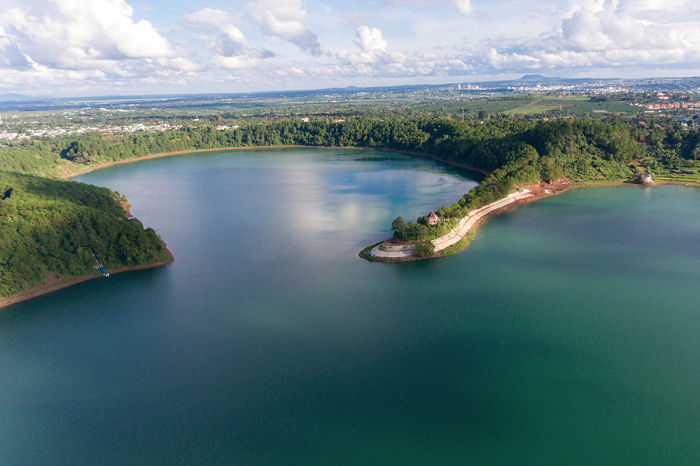 Biển hồ T’Nưng - địa điểm chụp ảnh đẹp ở Gia Lai