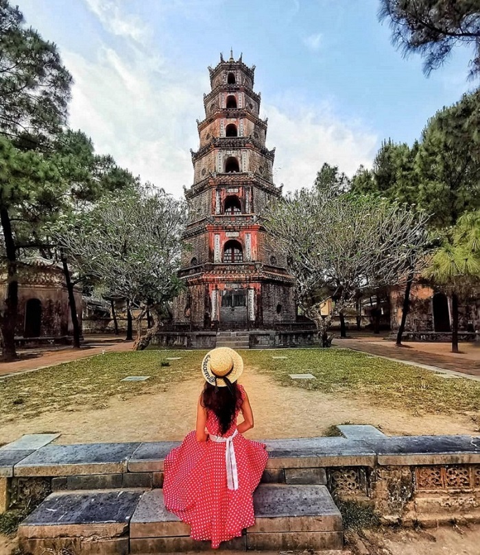 Chùa Thiên Mụ - địa điểm chụp ảnh đẹp ở Huế