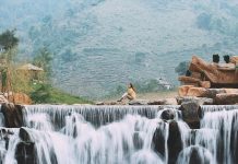 Khám phá thác Dải Yếm – ‘cô sơn nữ’ đẹp tuyệt trần giữa cao nguyên Mộc Châu du lịch Thác Dải Yếm Sơn La