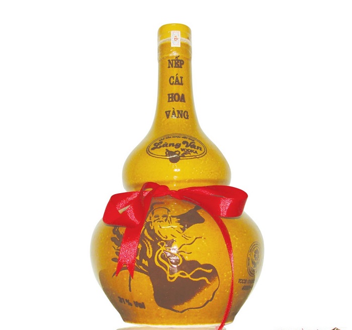 Rượu làng Vân - đặc sản Bắc Giang mua làm quà