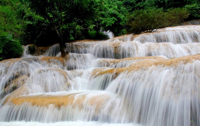 Thác Mây - địa điểm du lịch nổi tiếng tại Thanh Hóa