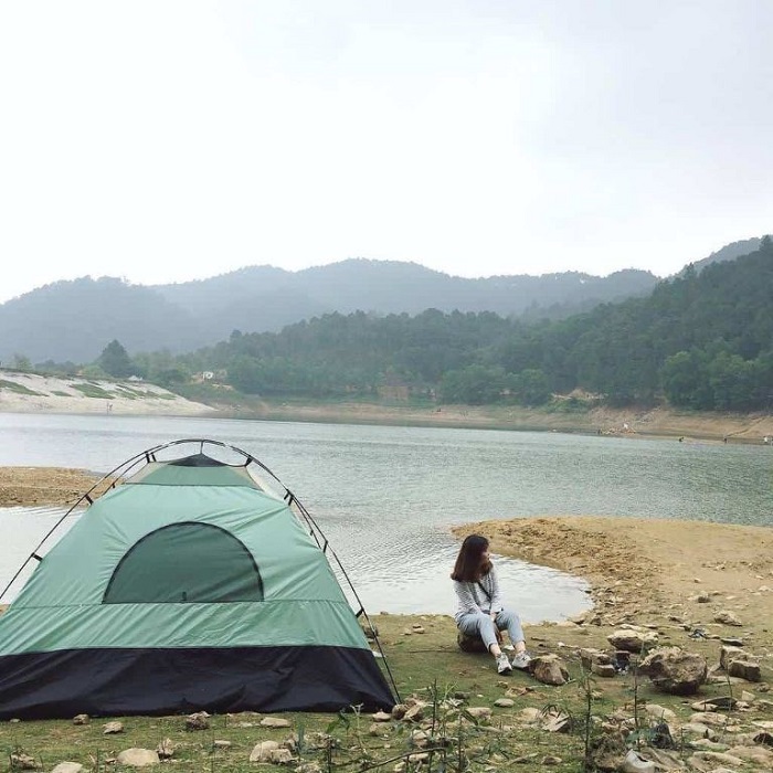 Hồ Quan Sơn - địa điểm cắm trại gần Hà Nội