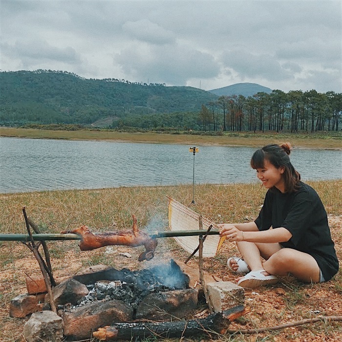 Khu du lịch Đồng Mô - địa điểm cắm trại gần Hà Nội