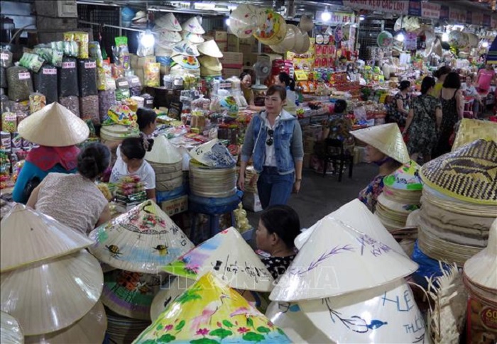 chợ Đông Ba - khu chợ nổi tiếng ở Huế