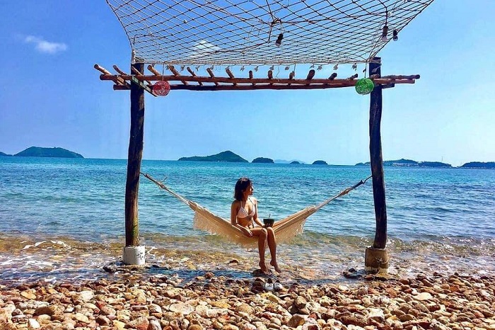 Bãi Sỏi Beach - địa điểm đẹp ở Nam Du