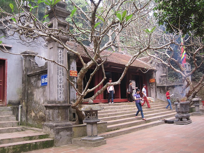 Đền Hùng - địa điểm du lịch nổi tiếng ở Phú Thọ