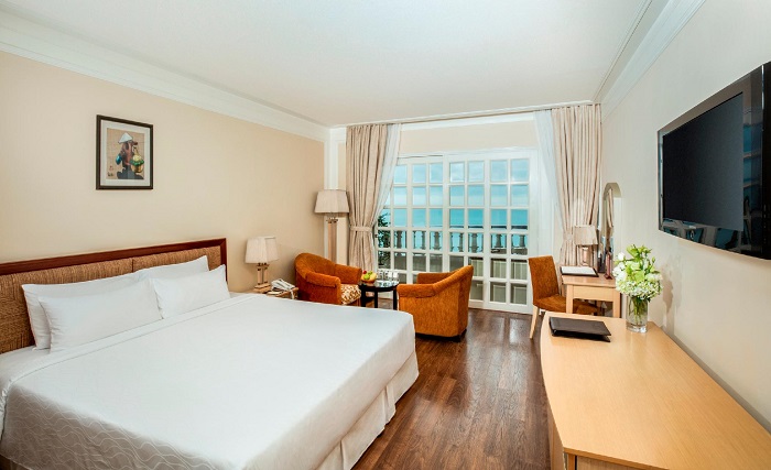 Khách sạn Sunrise Nha Trang Beach Hotel & Spa - khách sạn 5 sao đẹp ở Nha Trang