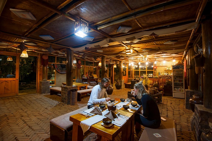 Nhà hàng tại Eco Palm House Sapa