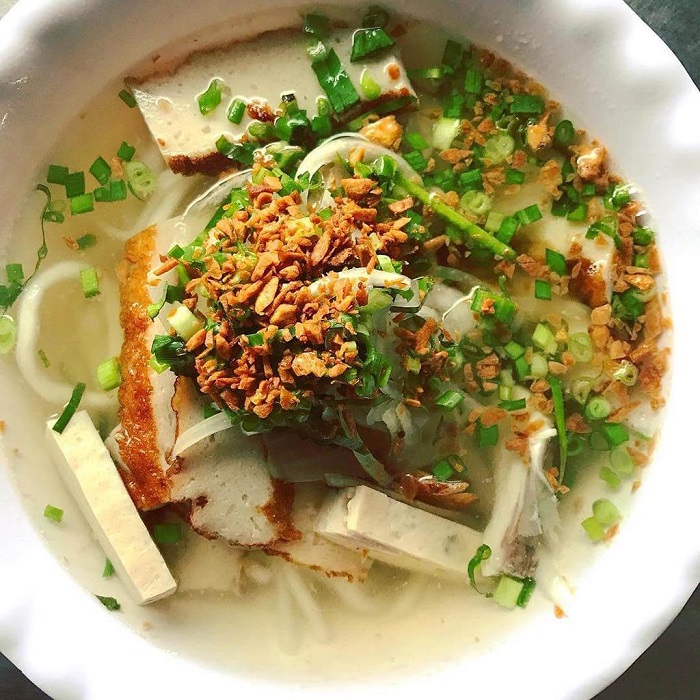 Bánh canh Phú Quốc - đặc sản ở Phú Quốc nổi tiếng