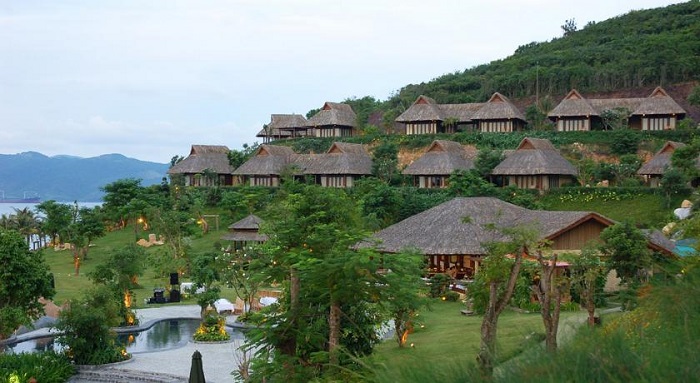 du lịch hòn Tằm Nha Trang- Những bungalow trên đảo Hòn Tằm