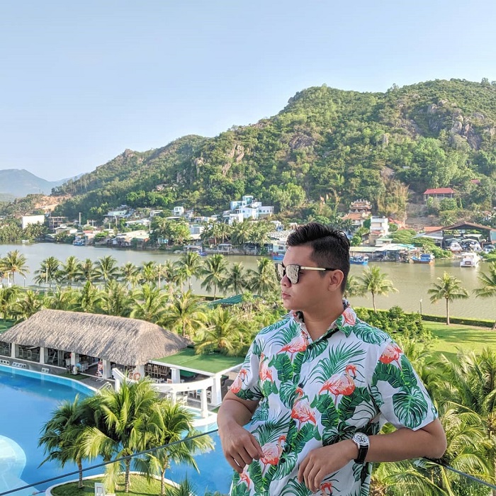 kinh nghiệm đi du lịch Nha Trang - check in resort