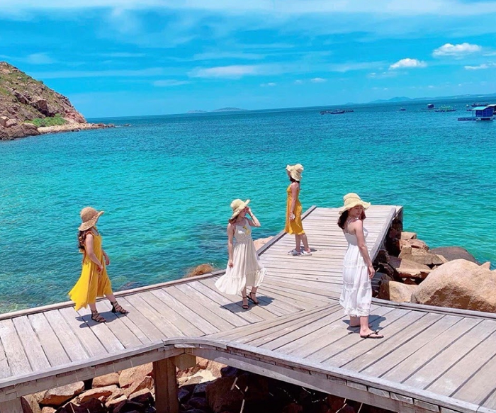 Pengalaman perjalanan Quy Nhon - check in jembatan kayu yang indah