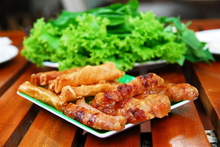Nem Ninh Hòa - một trong các món đặc sản Nha Trang nổi tiếng