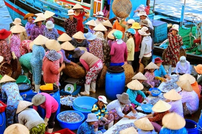 Chợ Hòn Rớ Nha Trang - khu chợ nổi tiếng ở Nha Trang