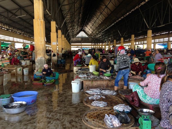 Chợ Vĩnh Hải Nha Trang - khu chợ nổi tiếng ở Nha Trang