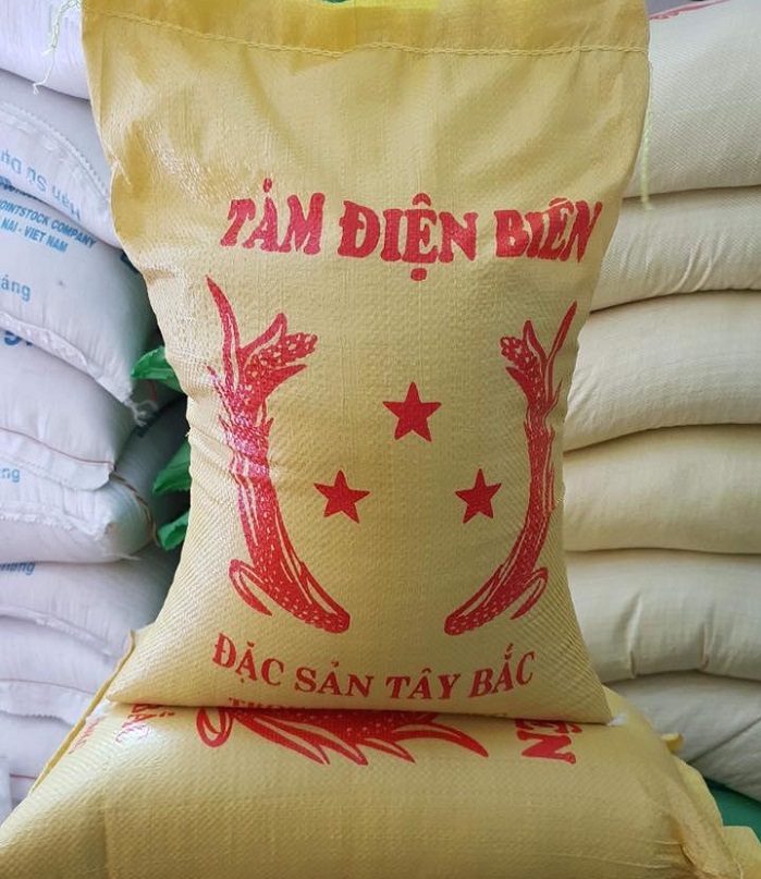 Gạo tám Điện Biên - món đặc sản Điện Biên mua làm quà nổi tiếng