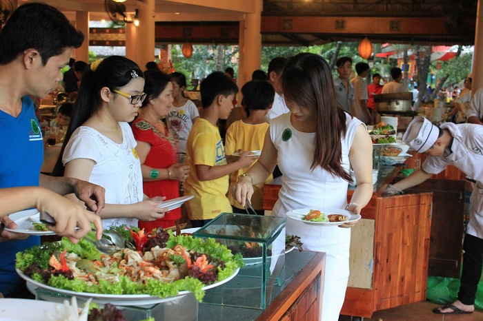 nhà hàng tại khu du lịch Văn Thánh Sài Gòn
