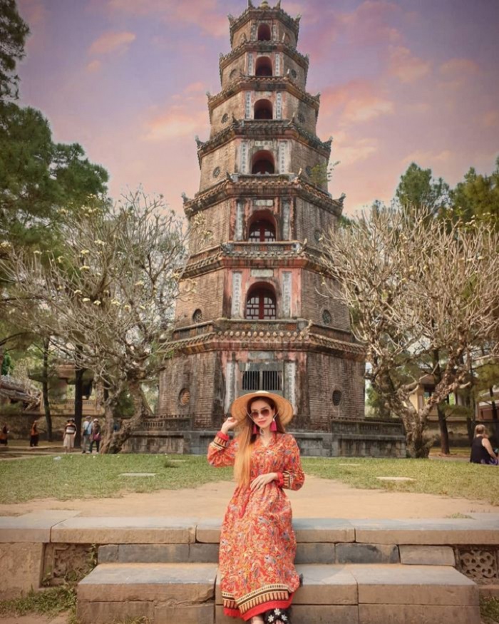 du lịch Huế 1 ngày - check in chùa Thiên Mụ