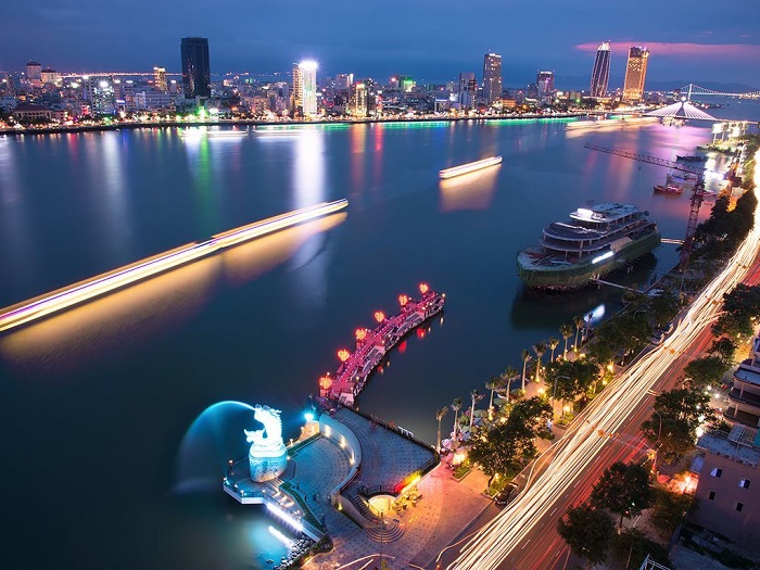 Bến du thuyền Marina - địa điểm vui chơi về đêm ở Đà Nẵng