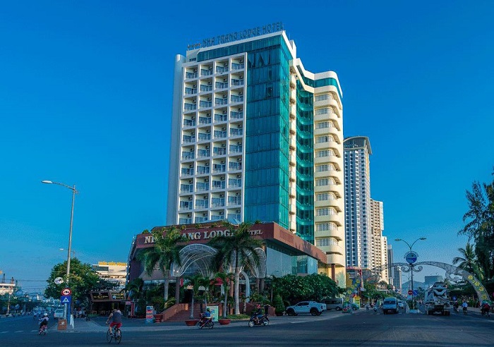 đi Nha Trang nên ở khách sạn nào - Khách sạn Lodge Hotel