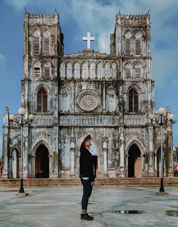 check in Nhà thờ Mằng Lăng - địa điểm du lịch Phú Yên nổi tiếng