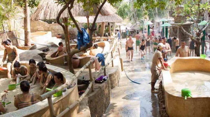 tắm bùn ở Nha Trang