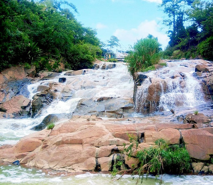 check in khu du lịch thác Cam Ly Đà Lạt