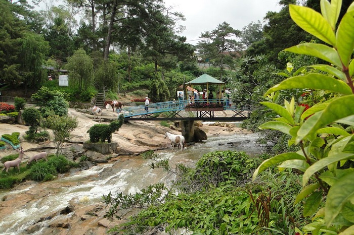 Check in Cam Ly waterfall tourist area in Dalat