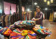 Trải nghiệm những nét văn hóa truyền thống đặc sắc tại khu du lịch làng lụa Hội An khu du lịch làng lụa Hội An