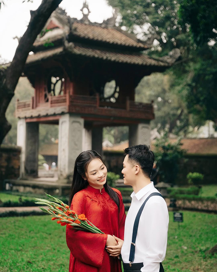 Văn Miếu Quốc Tử Giám là địa điểm check in nổi tiếng tại Hà Nội
