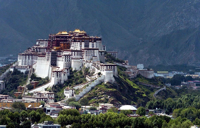 Khám phá cung điện Potala ở Tây Tạng hùng vĩ cung dien potala