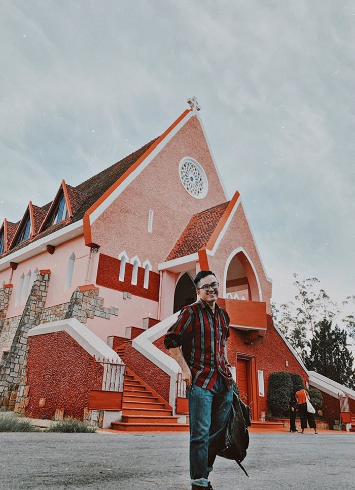 Tham quan nhà thờ Domaine De Marie