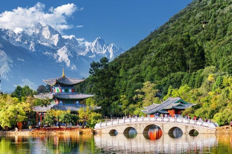 Công Viên Hắc Long Đàm