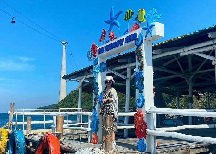 the_rainbow_club_hon_roi_phu_quoc