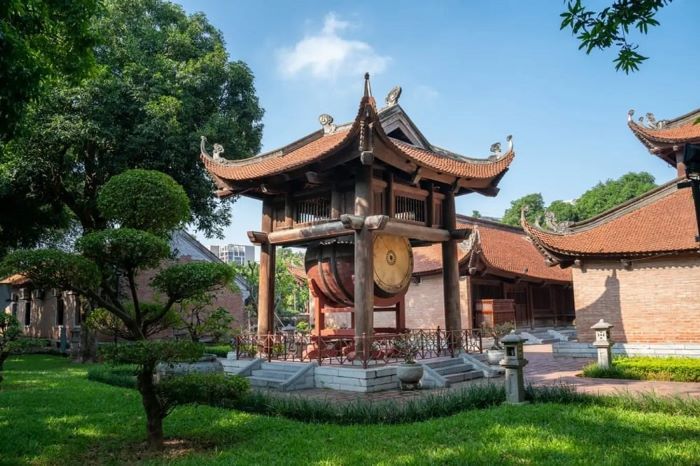 Chiêm ngưỡng kiến trúc, văn hóa ngàn đời ở Văn Miếu Quốc Tử Giám