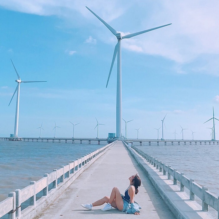 Ấn tượng cánh đồng quạt gió Bạc Liêu đẹp như trời Âu