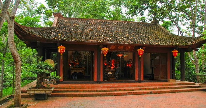Ghé thăm đền An Mạ