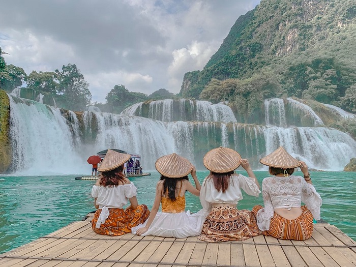 Mê mẩn vẻ đẹp thác Bản Giốc