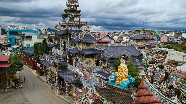 chua_linh_phuoc_dulichdalat_1