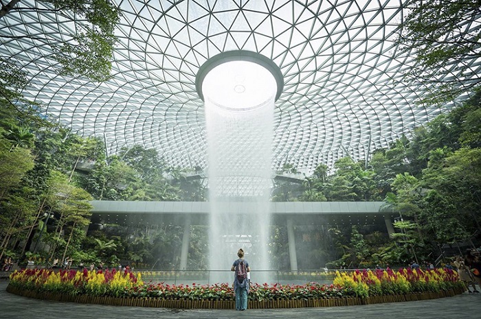 Check-in sống ảo ở Jewel Changi