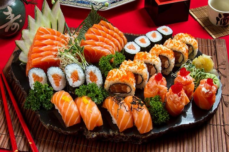 Sushi Nhật Bản