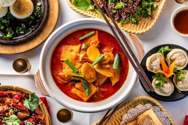 Thưởng thức ẩm thực Trung Quốc