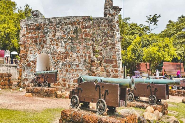 Pháo đài Bồ Đào Nha Famosa