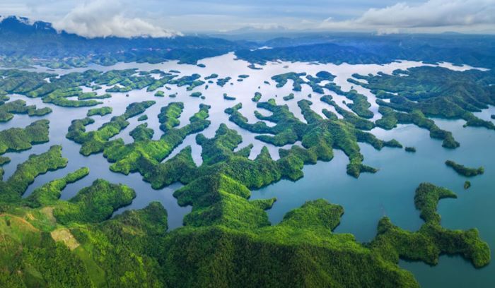 Cảnh đẹp như tranh ở Tà Đùng