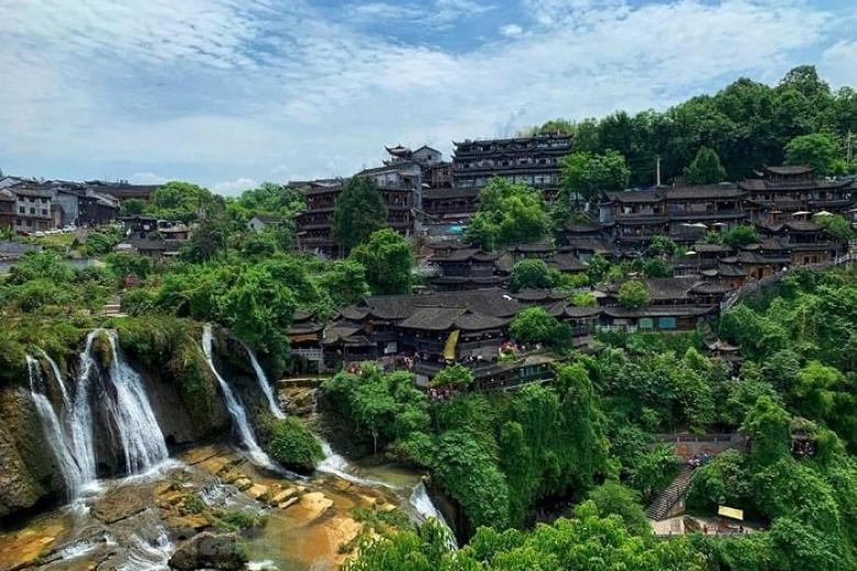 Phù Dung Cổ Trấn