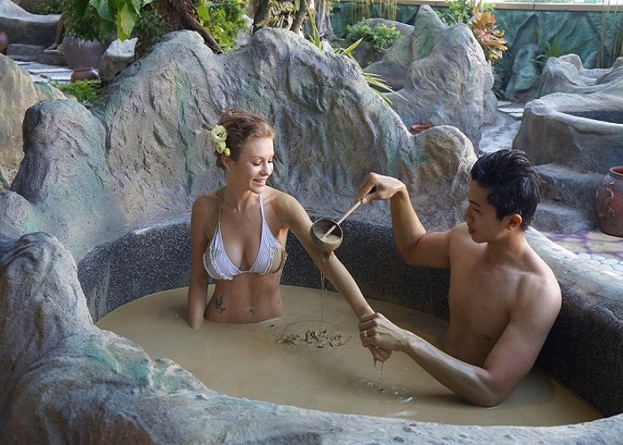 Tour Nha Trang 3 Ngày 2 Đêm thử dịch vụ tắm bùn khoáng