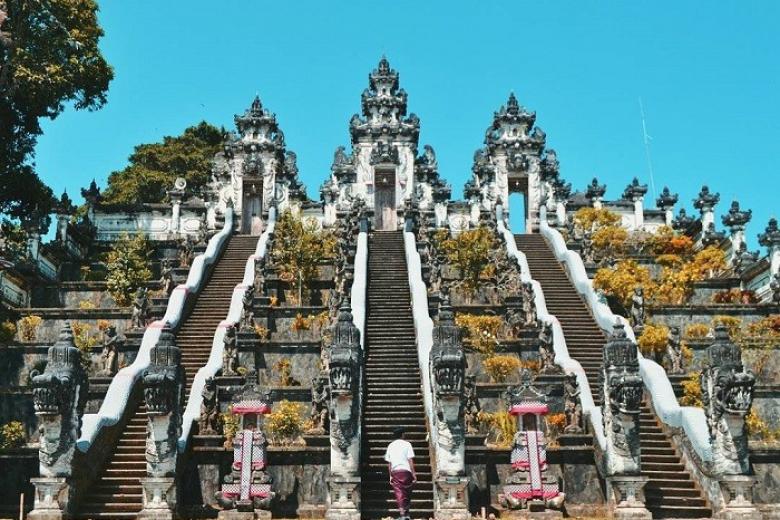 Đền Lempuyang Luhur