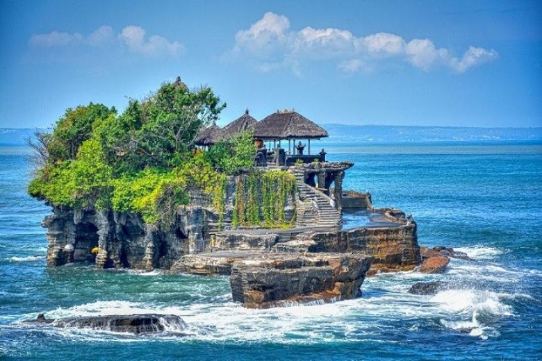 Đền Tanah Lot