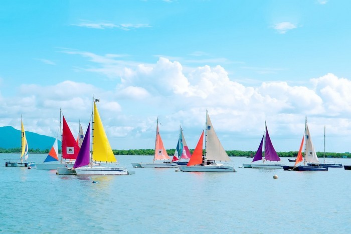 ben_du_thuyen_marina