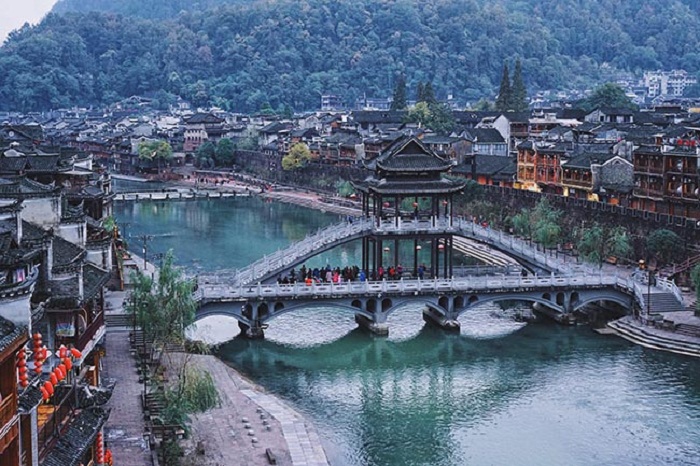 Tour du lịch Trung Quốc 4 ngày 3 đêm từ Hồ Chí Minh giá rẻ